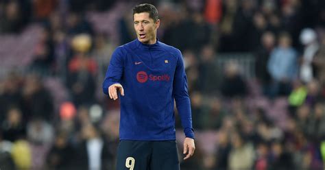 Robert Lewandowski W Ogniu Krytyki Nie Ten Poziom Co Haaland I Mbappe