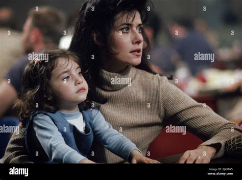 Lorraine bracco as karen in goodfellas hi-res stock photography and ...