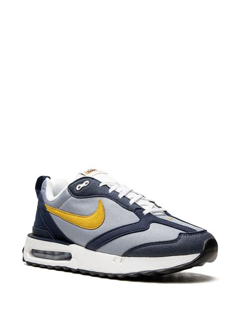 Nike Air Max Dawn Sneakers - Farfetch