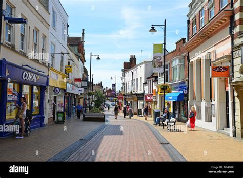 Winchester Street, Basingstoke, Hampshire, England, United Kingdom ...