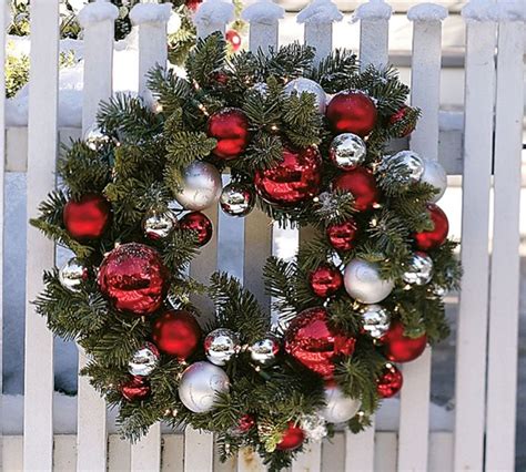 10 Ways To Decorate Evergreen Wreaths Decoration Ideas For The