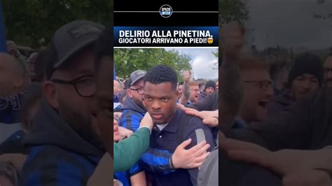 Clima Pazzesco Alla Pinetina Dumfries Pavard E Thuram Costretti Ad