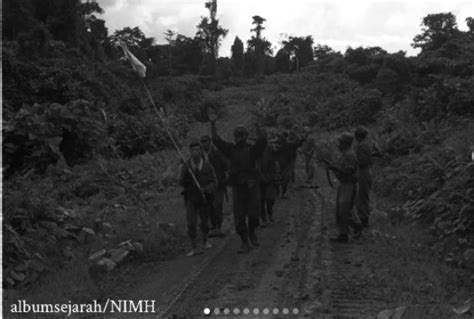 Foto Potret Lawas Pasukan TNI Ditahan Belanda Saat Operasi Trikora