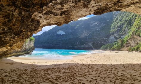 Pantai Di Nusa Penida Yang Wajib Dikunjungi Harto Trans