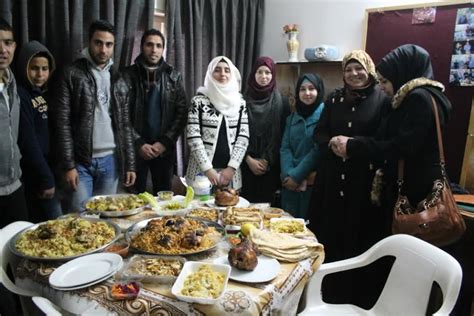 Food in Palestine - The Excellence Center 🇵🇸 مَرْكَزُ اَلتَّمَيُّزِ