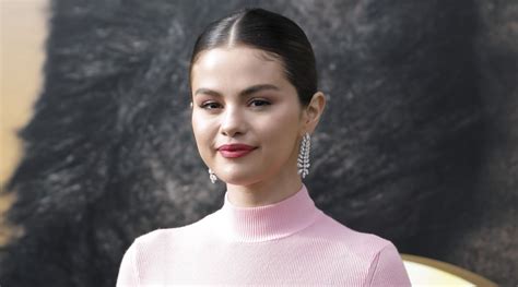 Hollywood News Selena Gomez Returns To Social Media After A Break