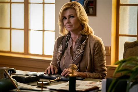 Os 5 melhores filmes de Connie Britton que você deve assistir All