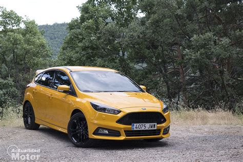 Test Ford Focus ST 2 0 EcoBoost 250 CV An Exaltation For Your Senses