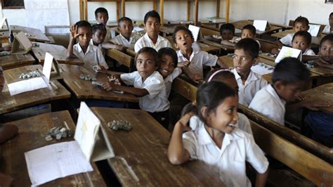 Better hygiene in schools prompts more educational opportunities in Asia Pacific | United Nations