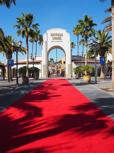 Entrance Of Universal Studios Hollywood Editorial Stock Image - Image ...