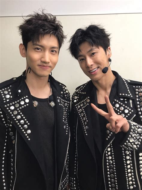 東方神起、mステ出演を前に2ショット公開 Barks