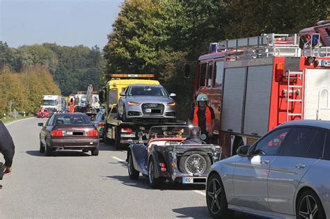 Unfall Auf Der B Zwischen Gabersee Und Reitmehring Bmw Berschl Gt