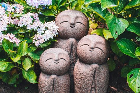 Artwork Statues Praying Lucky Japanese Jizo Family Statue