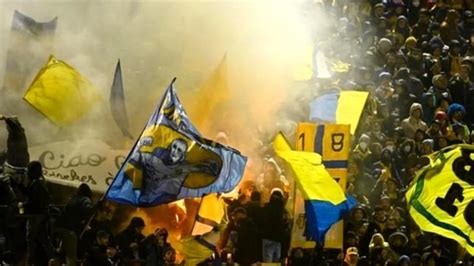 Fenerbah E Uefa Avrupa Konferans Ligi Nde Union Saint Gilloise Ile