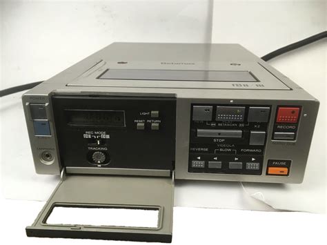 Sony Sl 2000 Betamax Playerrecordertuner Timer Unit Tt 2000hvc 2200 Video Cam Vcrs