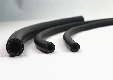 Id 316 Inch Smooth Fiber Rubber Fuel Hose Flexible Fuel Injection Hose