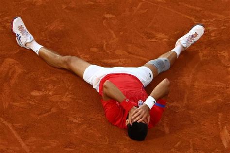 Jo Tennis Novak Djokovic Carte Lorenzo Musetti Et D Fiera