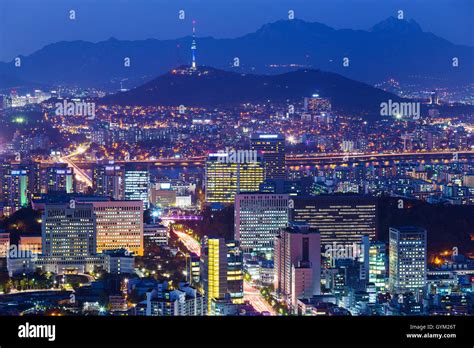 Seoul skyline at night Stock Photo - Alamy