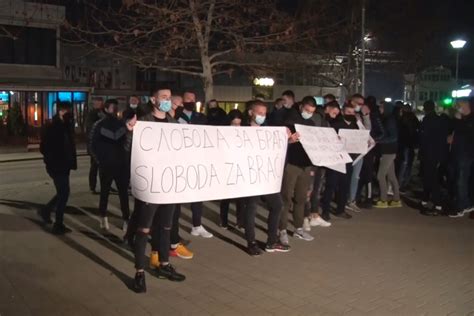 Protest u Gračanici Da se optuženi mladići brane sa slobode