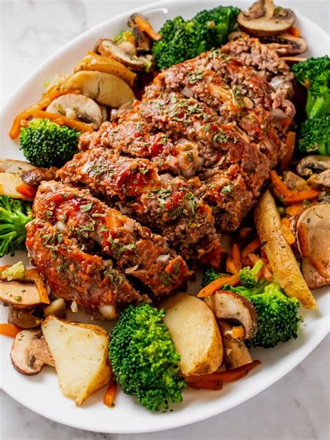 Easy Healthy Meatloaf With Pound Of Ground Beef Skinny Fitalicious