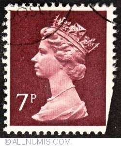 7P 1974 Machin Queen Elizabeth II 1974 Great Britain Stamp 7477