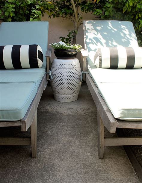 Stripes In The Backyard Copycatchic White Garden Stools Diy