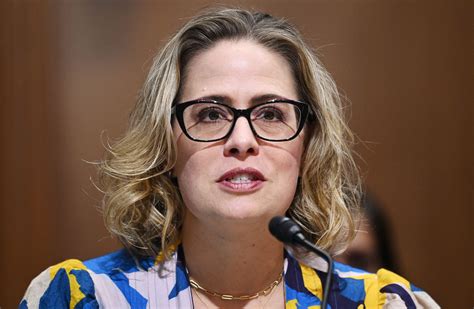 Kyrsten Sinema 'Staggeringly Vulnerable' in 2024 After Filibuster Vote ...