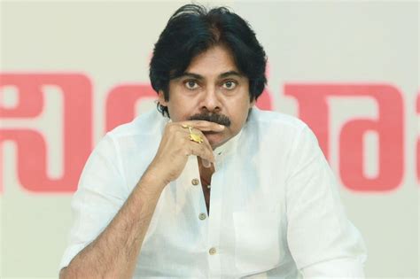 పవన్ కల్యాణ్‌పై కేసు నమోదు విచారణకు ఏపీ ప్రభుత్వం ఆదేశాలు