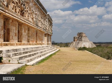 Uxmal Maya Ruins Image & Photo (Free Trial) | Bigstock