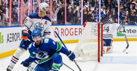 Canucks Complete Thrilling Comeback To Beat Oilers In Game 1