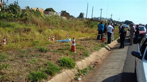 Corpo é Encontrado Com Marca De Tiro às Margens De Rodovia Em Itápolis