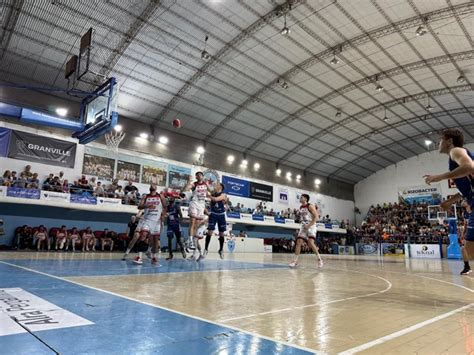 Liga Argentina De Basquetbol Noticias Pergamino Debuto Ante Su