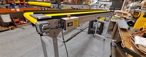 Circulating Conveyor With Multiple Lanes By Smartmove® Conveyors