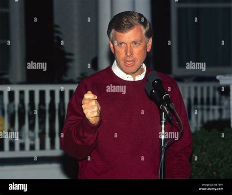 Dan quayle 1992 hi-res stock photography and images - Alamy