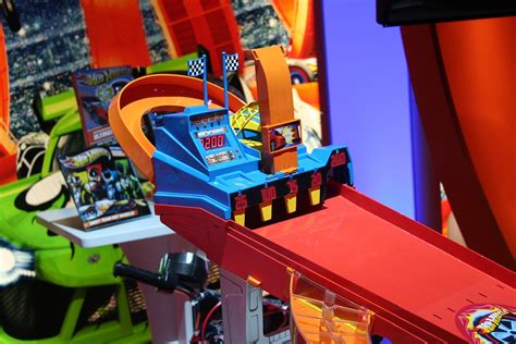Toy Fair 2013 Coverage Mattel Hot Wheels Parry Game Preserve