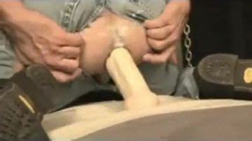Beef Cake Fucks His Own Ass Through His Jeans PORNDROIDS