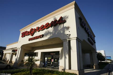 Americas Pharmacy Deserts Rite Aid Cvs And Walgreens Will Shut More