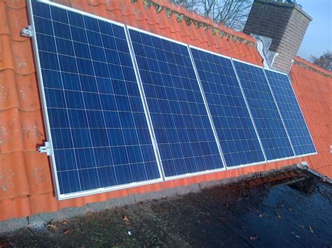 Hoeveel KWh Levert Een Zonnepaneel Op Dakscanzonnepanelen Nl