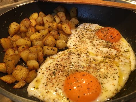 Bratkartoffeln Mit Ei Rezept Chilirezept De