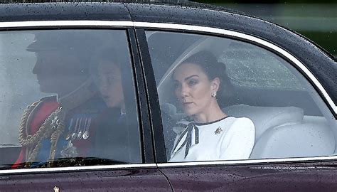 Kate Middleton Torna In Pubblico Al Trooping The Colour La Parata Per