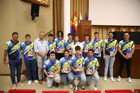 Fotos Triunfos Regionales Para La Cantera Del Balonmano De Lanzarote