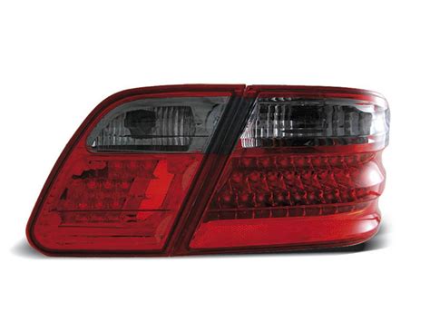 Paire De Feux Arriere Pour Mercedes Classe E W210 95 02 LED Rouge Fume