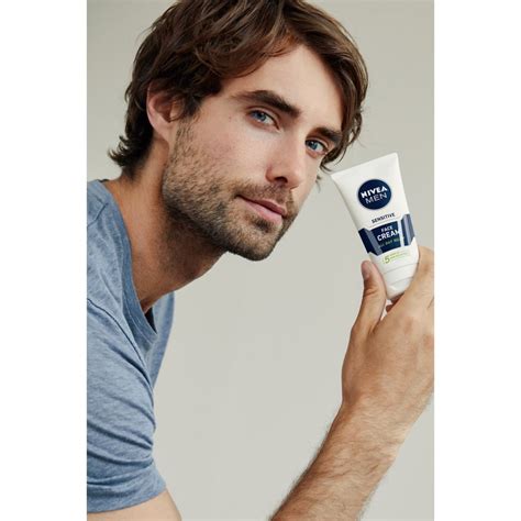 Comprar Nivea Men Sensitive Moisturiser Spf15 75ml · Mexico