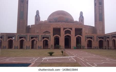 13 Grand Jamia Mosque Lahore Pakistan Images Stock Photos Vectors