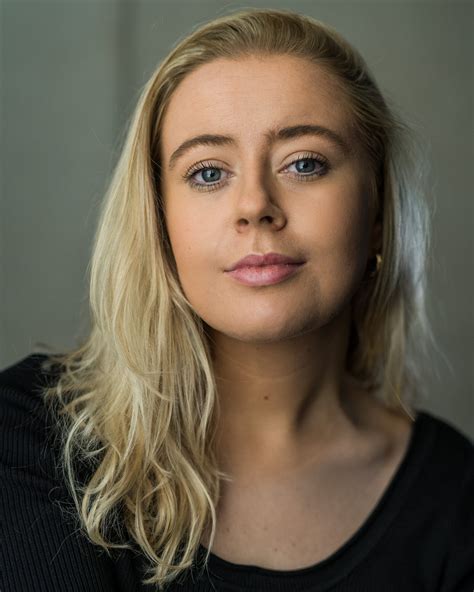 Grace Gates's Instagram, Twitter & Facebook on IDCrawl