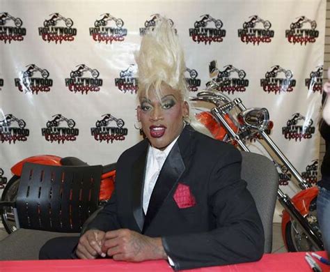 Dennis Rodman Craziest Outfits 31 Pics