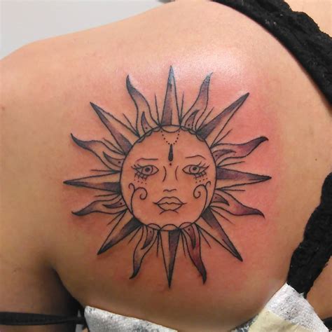 95 Best Sun Tattoo Designs Meanings Symbol Of The Universe 2019