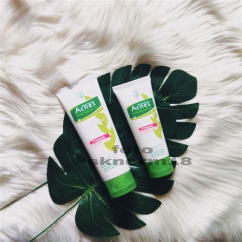 Jual Acnes Natural Care Complete White Face Wash Gram Shopee