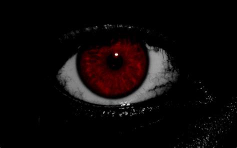 Henriette Creepy BnW Red eye edit! by Jackth31 on DeviantArt