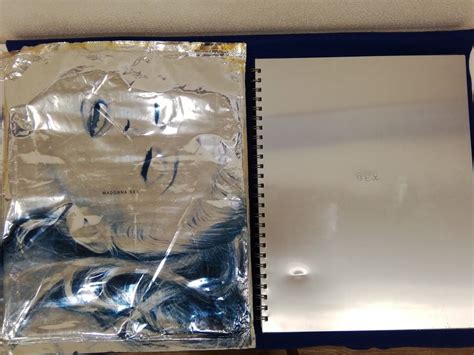 Yahoo オークション マドンナ MADONNA SEX 写真集